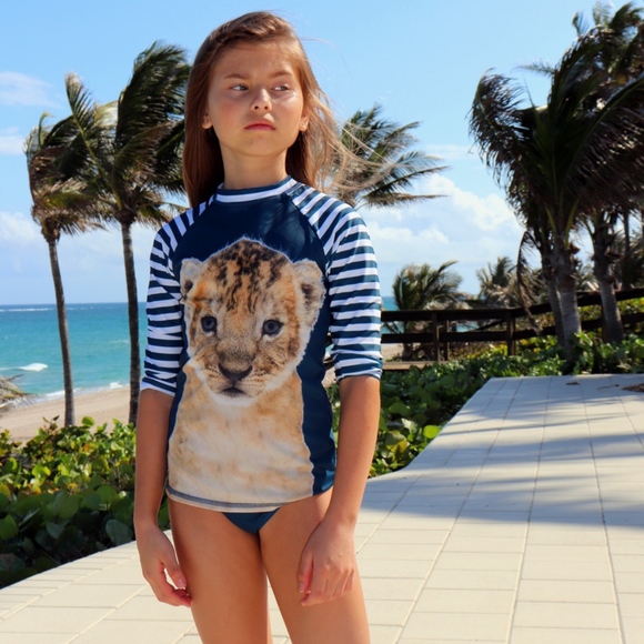 NWT Lion Print Striped Rash Guard
